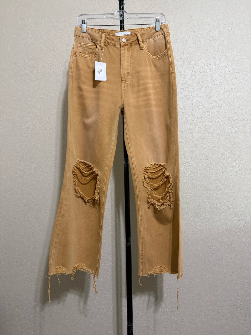 Vervet Kiss of California Crop Flare Distressed Jeans Tan Size 27 NWT - Picture 10 of 11